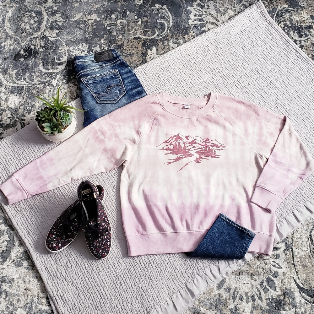 Old Navy Tie-Dye Vintage Crew-Neck Sweatshirt